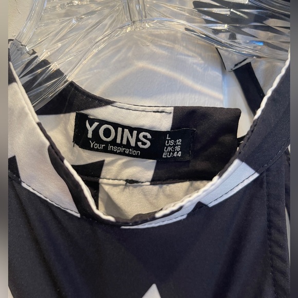 NWOT YOINS Black and White Patterned A-Line Halter Sleeveless Dress - Size L - Picture 3 of 4